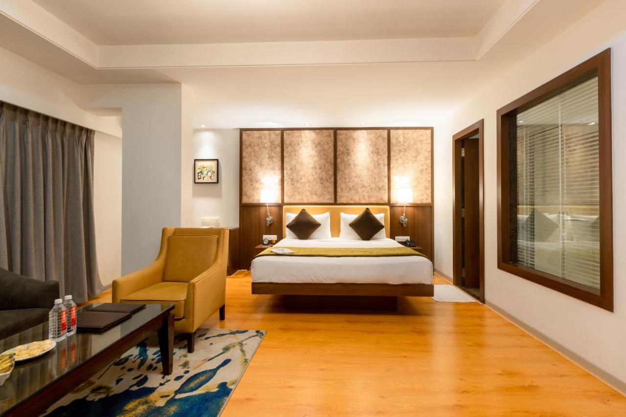Freesia By Express Inn Palghar Luaran gambar
