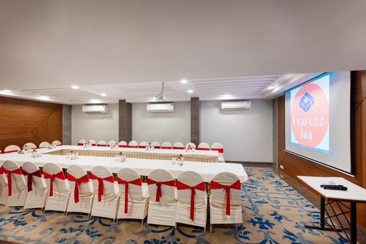 Freesia By Express Inn Palghar Luaran gambar