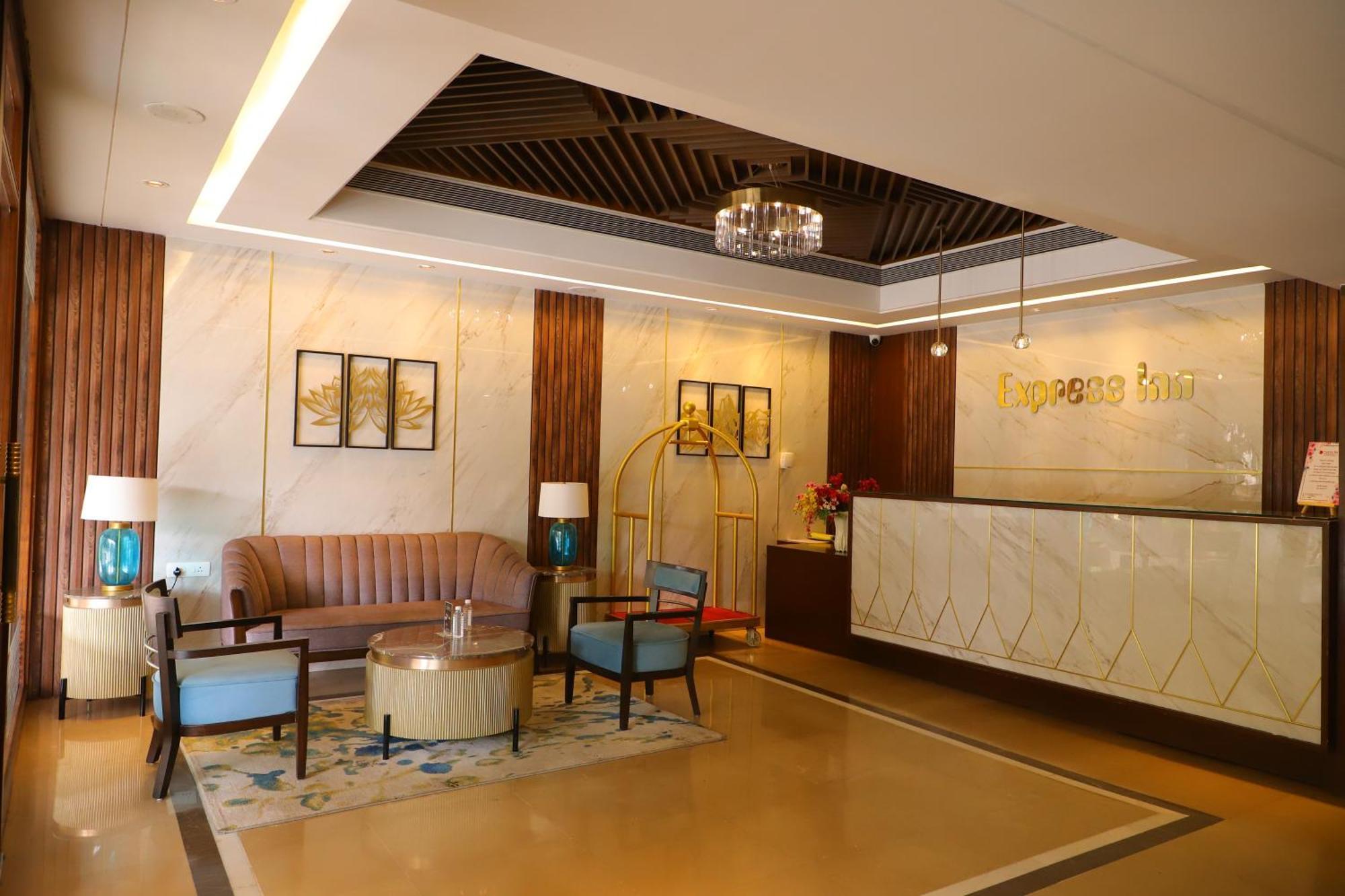 Freesia By Express Inn Palghar Luaran gambar