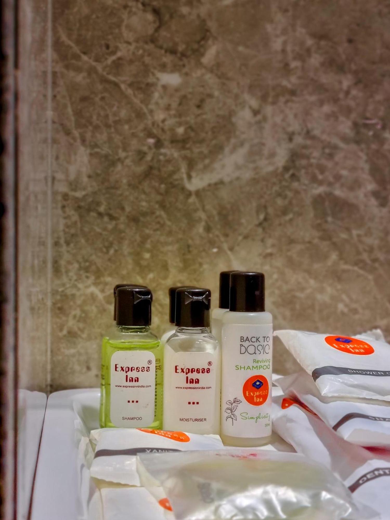 Freesia By Express Inn Palghar Bilik gambar